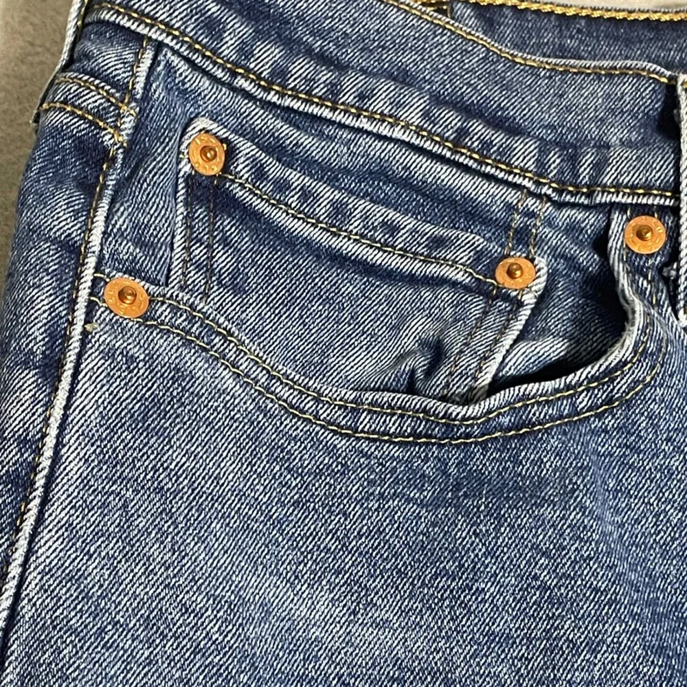 Levis 512 Slim Taper Mens Jeans Blue Medium Wash Denim 32x32 512-0000